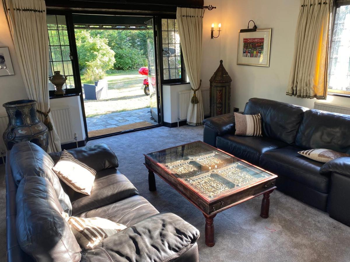 Chichester Retreat With Large Private Mature Garden Eksteriør bilde