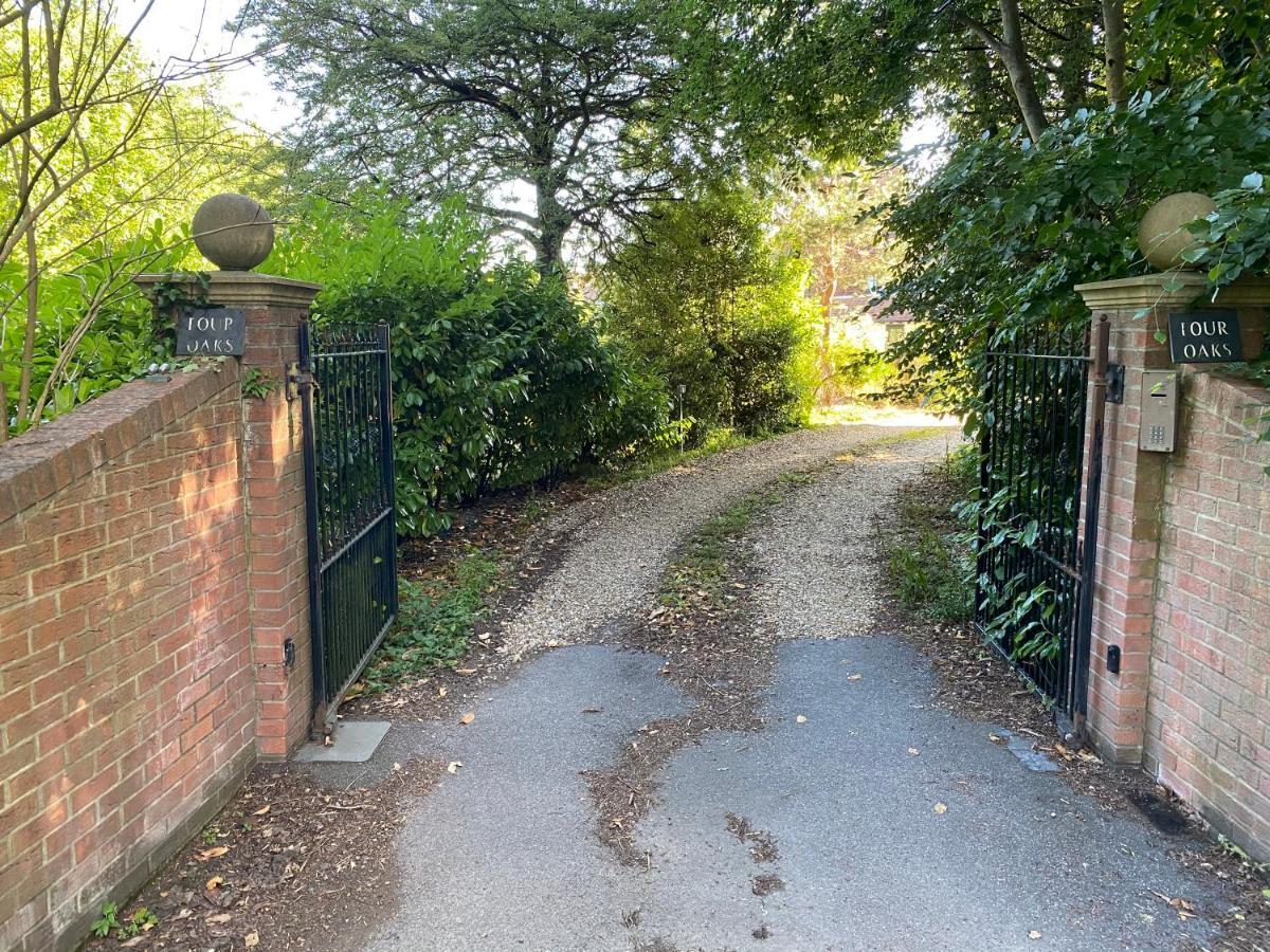 Chichester Retreat With Large Private Mature Garden Eksteriør bilde