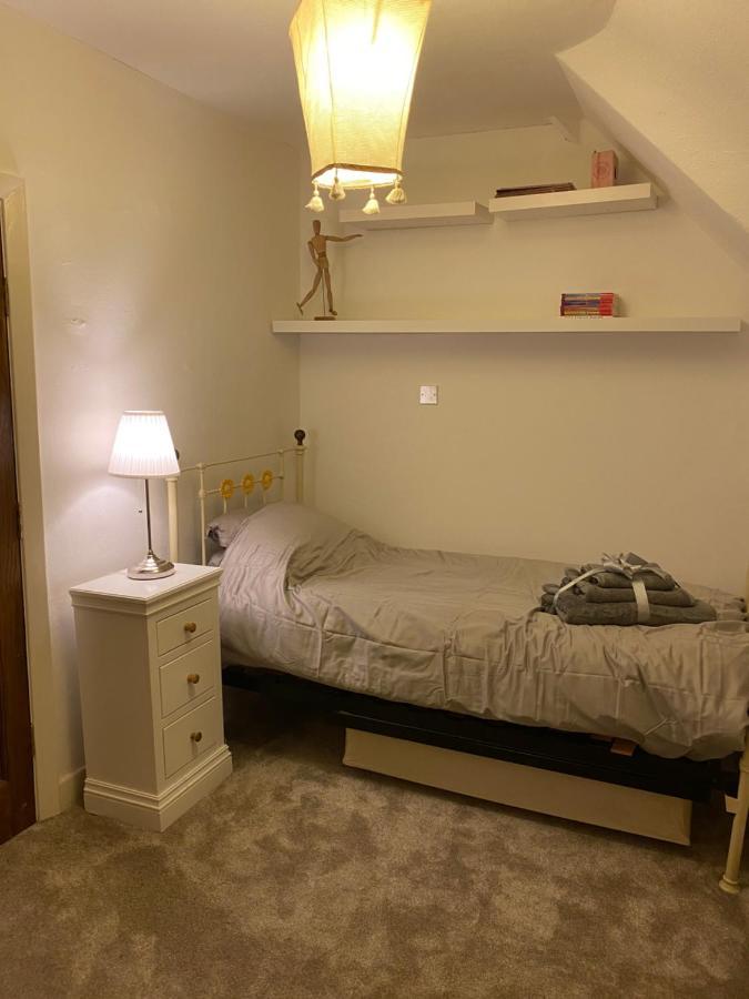 Chichester Retreat With Large Private Mature Garden Eksteriør bilde
