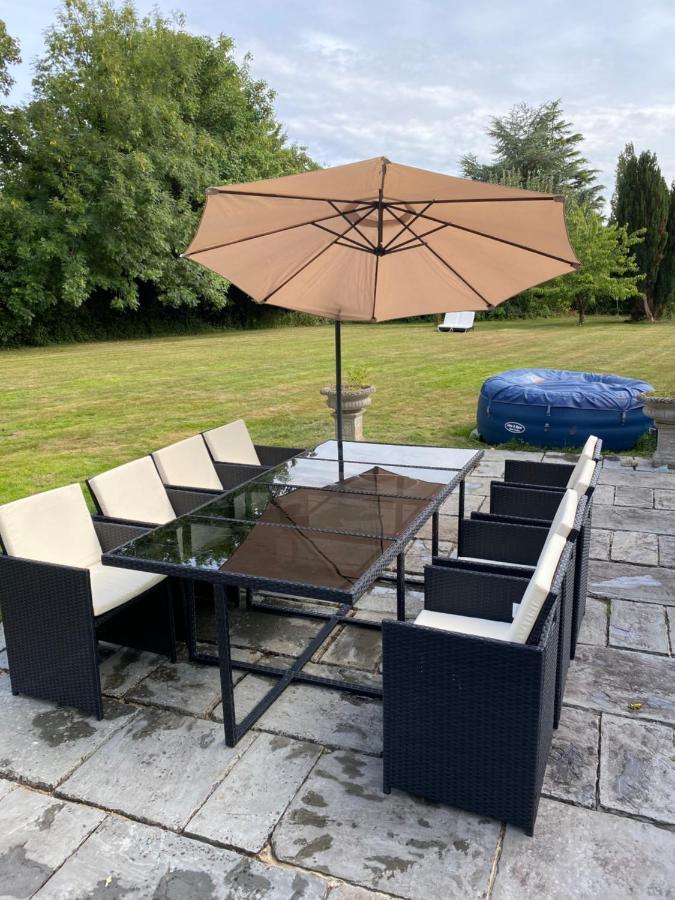 Chichester Retreat With Large Private Mature Garden Eksteriør bilde