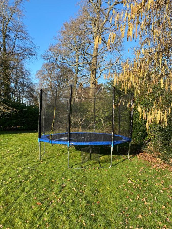 Chichester Retreat With Large Private Mature Garden Eksteriør bilde