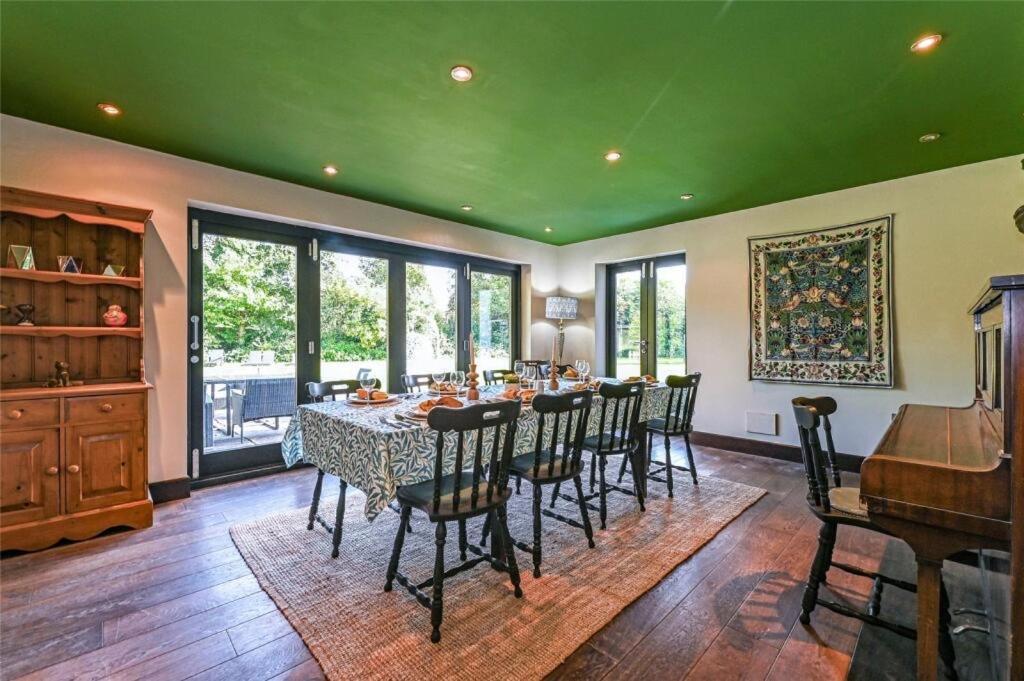 Chichester Retreat With Large Private Mature Garden Eksteriør bilde