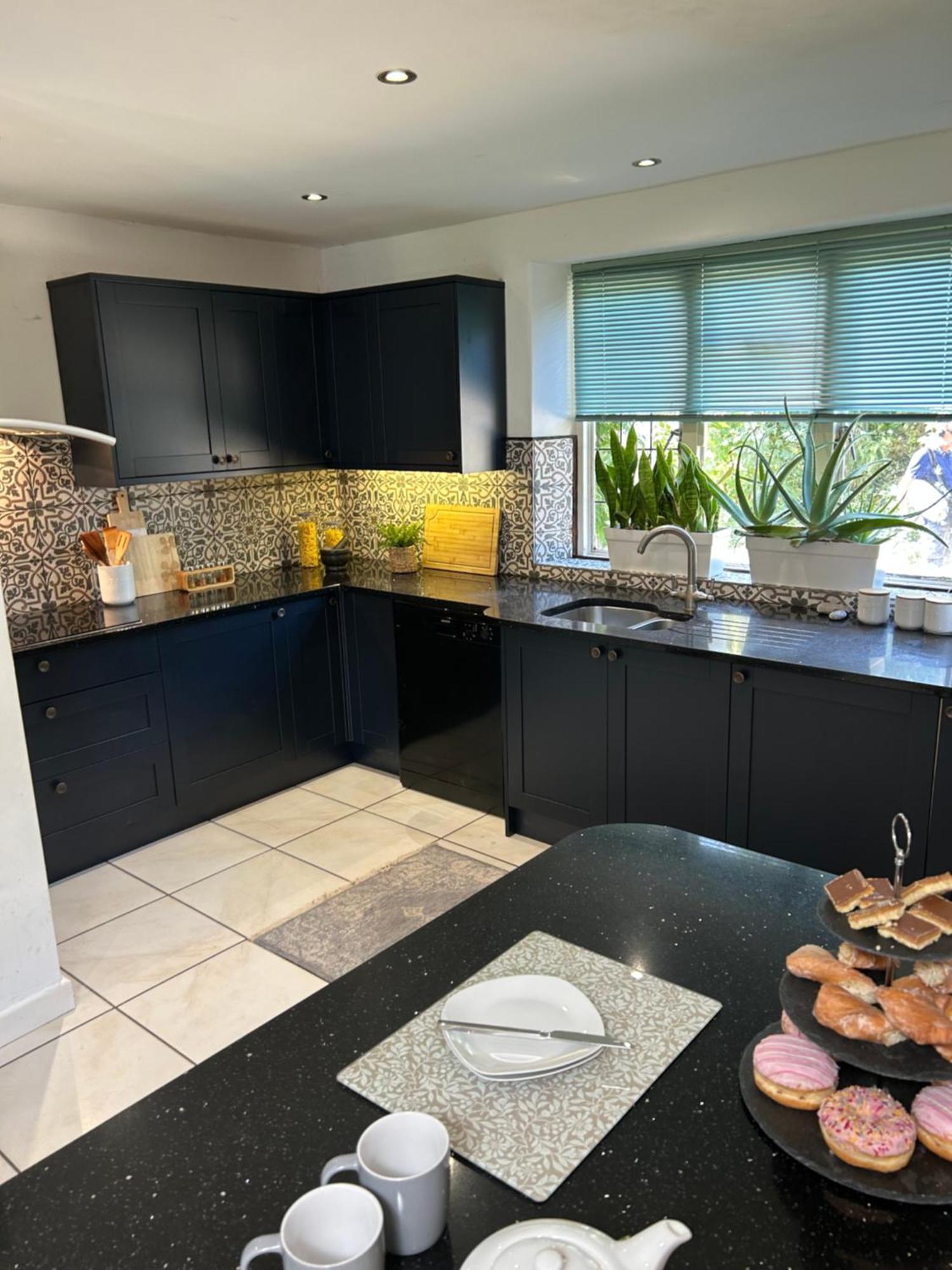 Chichester Retreat With Large Private Mature Garden Eksteriør bilde